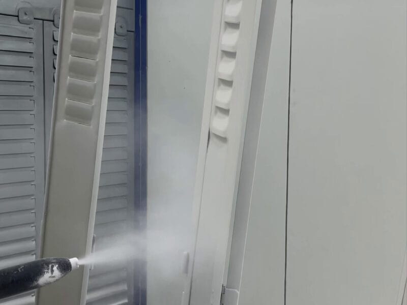 Sablage de persiennes : un besoin courant, une solution sur-mesure