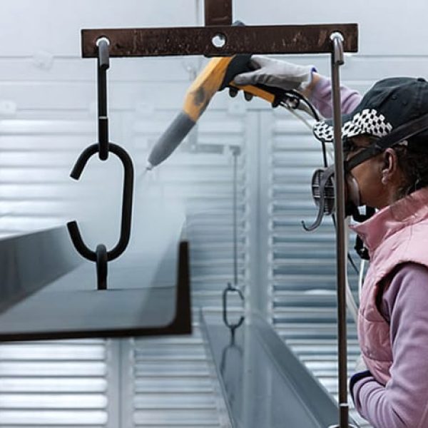 cabine-poudrage-couleur-metal-orleans