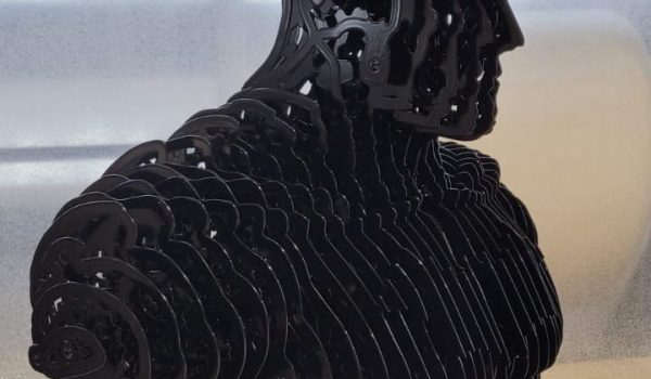 peinture-accessoire-decoration-batman-couleur-metal